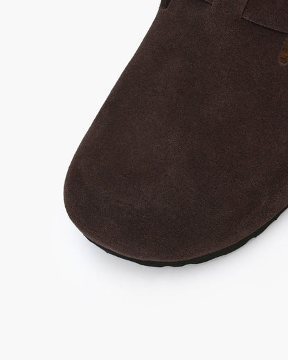 Vintage-Style Old Money Suede Clogs