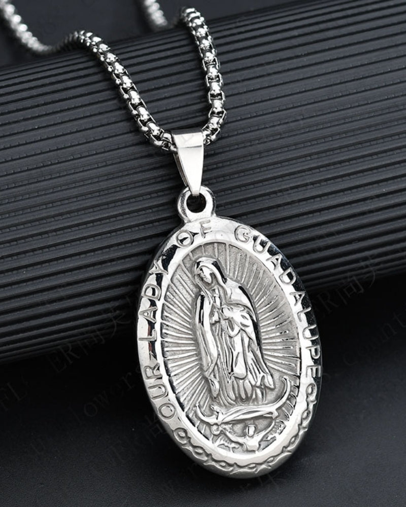Elegant Oval Medallion Pendant