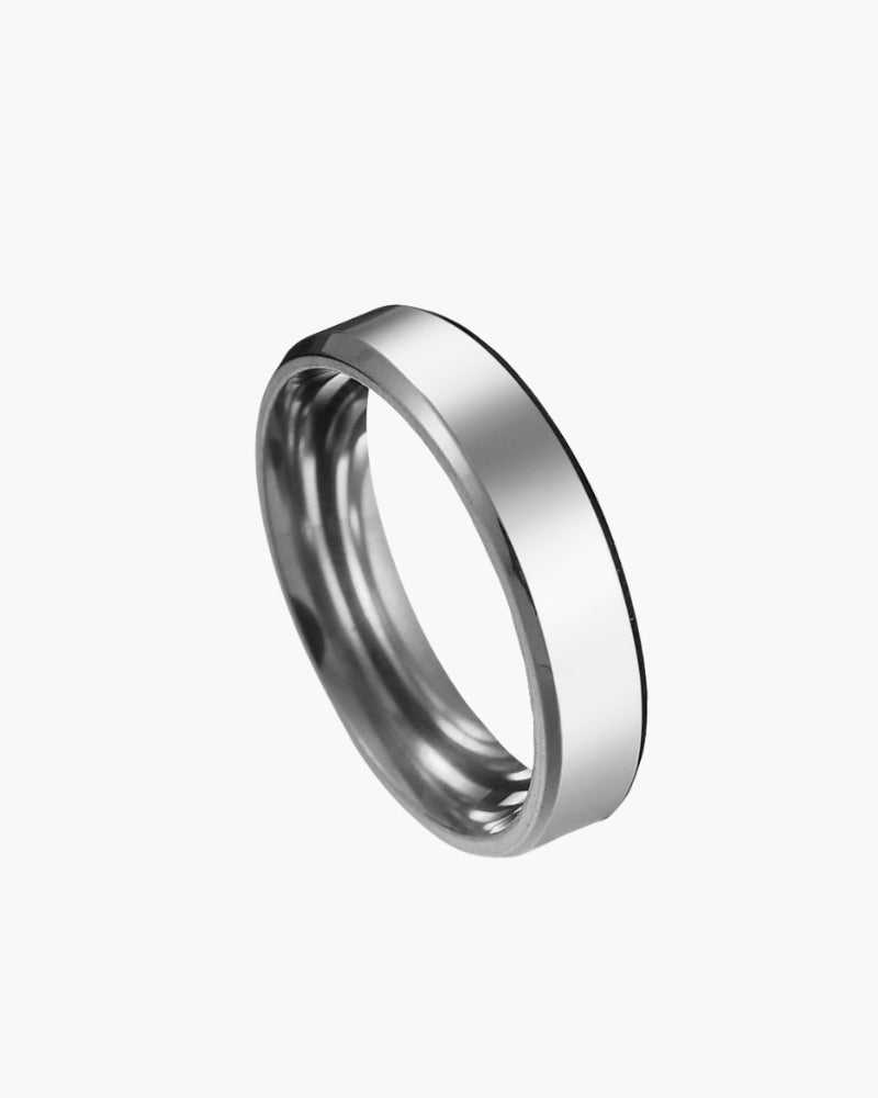 Trinity Stainless Steel Ring – Sleek, Modern Design