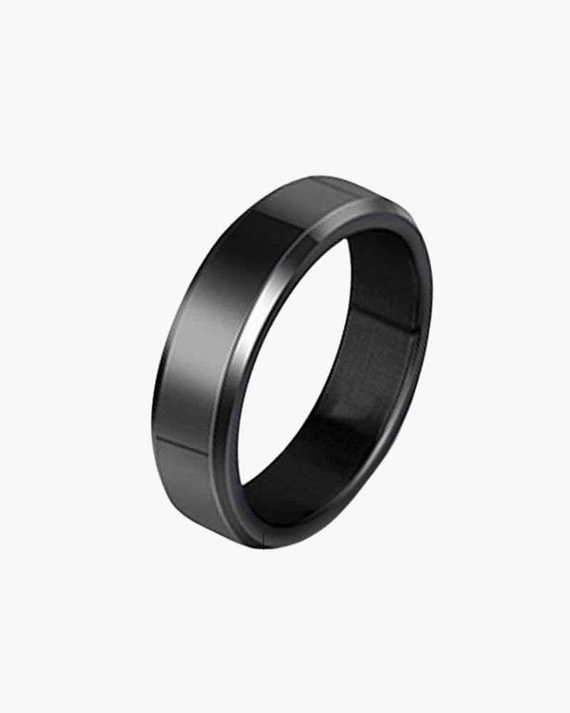 Trinity Stainless Steel Ring – Sleek, Modern Design