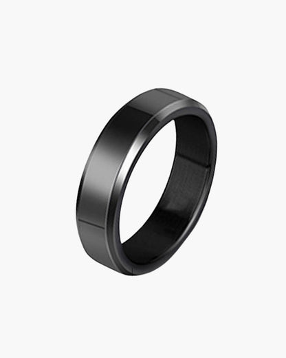 Trinity Stainless Steel Ring – Sleek, Modern Design