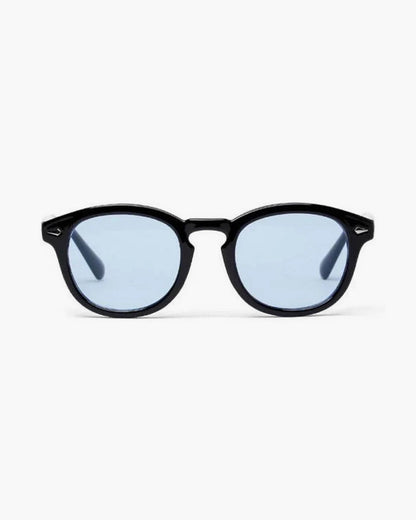 Old Money-Inspired Tinted Glasses