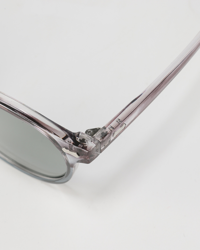 Old Money Polarised Sunglasses — Classic Look, Superior Polarisation