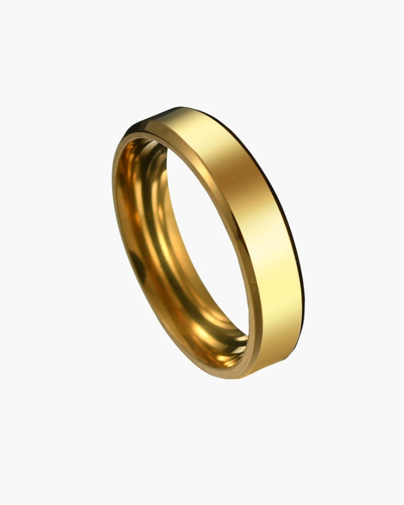 Trinity Stainless Steel Ring – Sleek, Modern Design