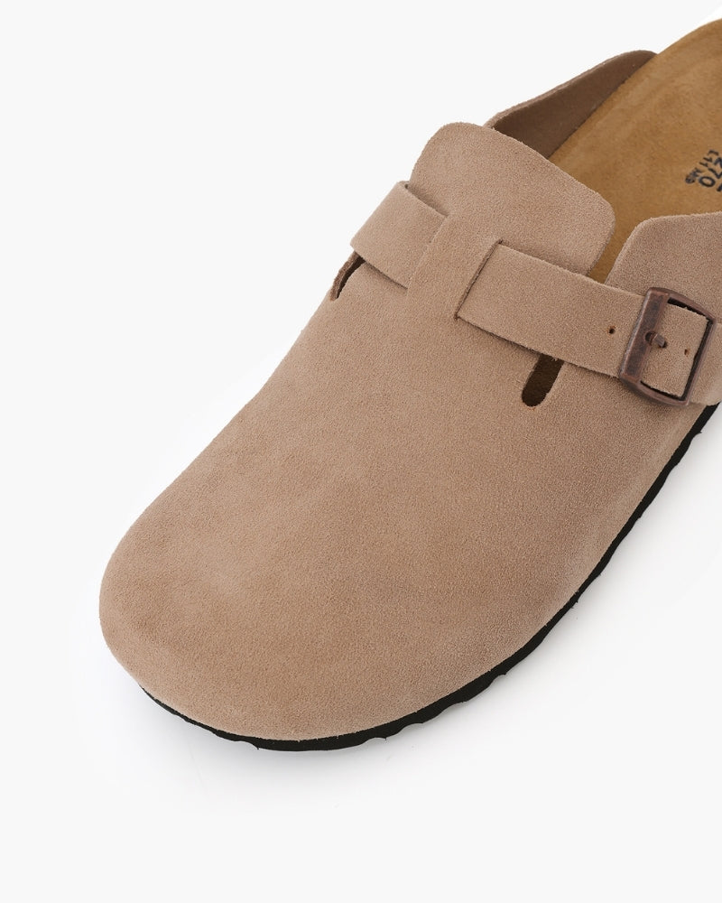 Vintage-Style Old Money Suede Clogs