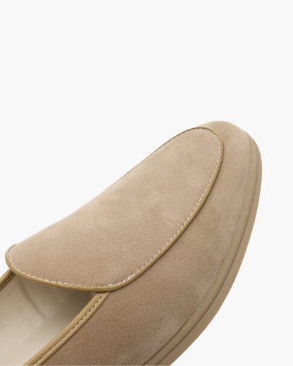 Stirling Loafer: Timeless Style, All-Day Comfort