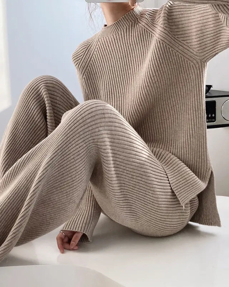 Luxurious Two-Piece Loungewear Set