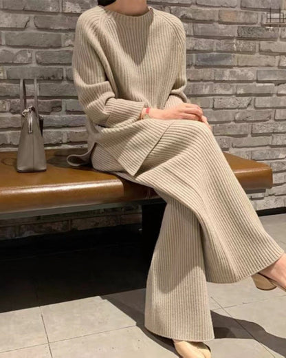 Luxurious Two-Piece Loungewear Set