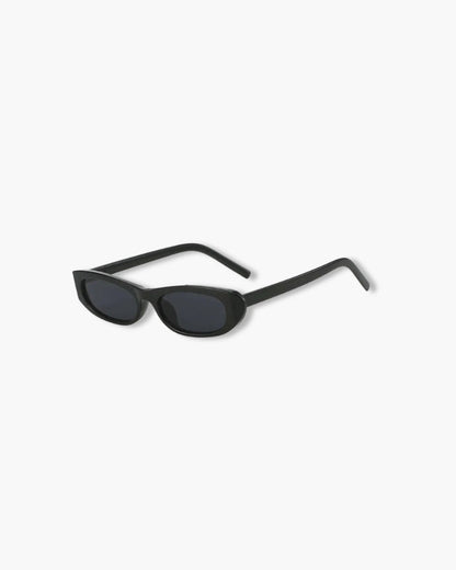 Sylvie Oval Sunglasses — Effortless Chic in a Classic Oval Frame