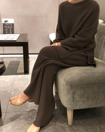 Luxurious Two-Piece Loungewear Set