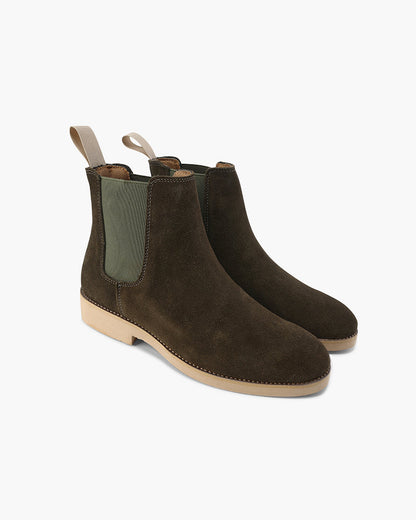 Vintage-Inspired Old Money Chelsea Boots