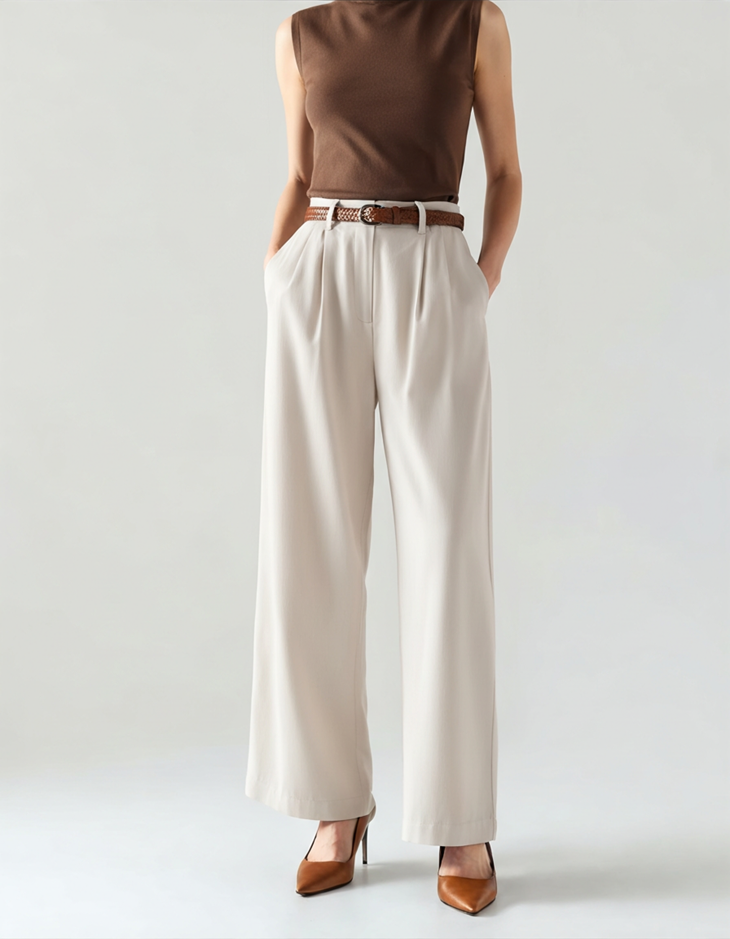 Chic Capri Pants - Flattering Mid-Length Style for Everyday Comfort